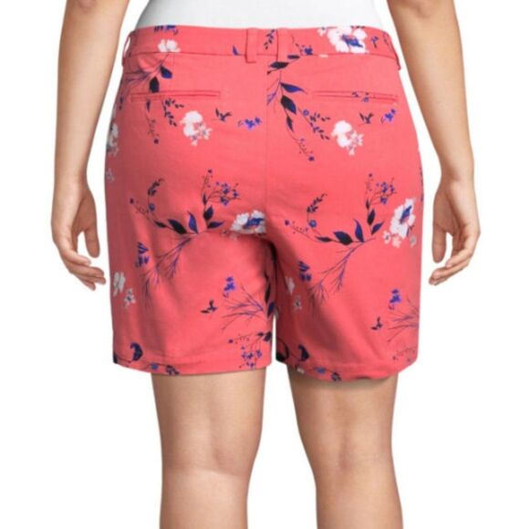 Boutique Floral Twill Shorts Size 22W - Picture 2 of 7